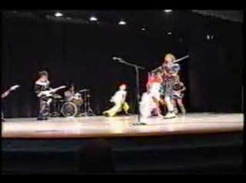 Fanime 2002 - #06 Fanservice Rage Against the Machina FFX