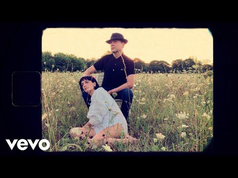 Estefi Areas - El Amor Es Ciego ft. Leo García