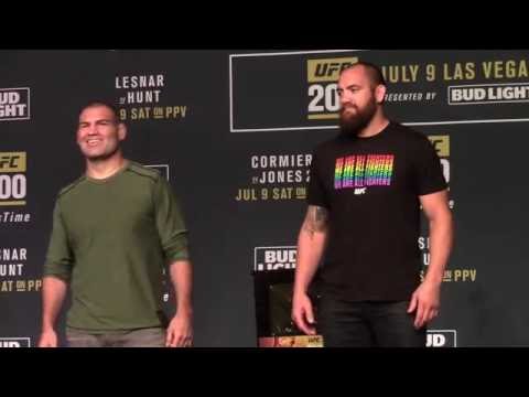 UFC 200: Cain Velasquez vs. Travis Browne Staredown