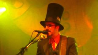 Primus - To Defy the Laws of Tradition (Club Nokia 09-16-10)