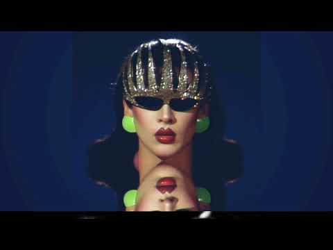 Violet Chachki & Allie X – Mistress Violet (Lyric Video)