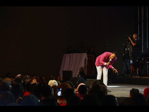 Sleepy David - Politicians Are Becoming Comedians...