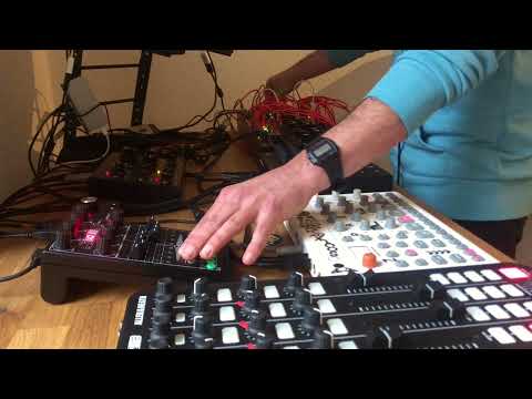 san_ü18_HAS (LIVE techno sketch) - DFAM, Tymp Legio, Syntakt,...