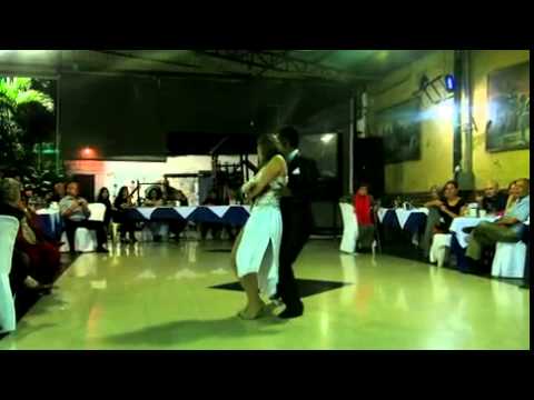 Leonel Colina y Siulhy Santander ( 2 ) 09.08.14