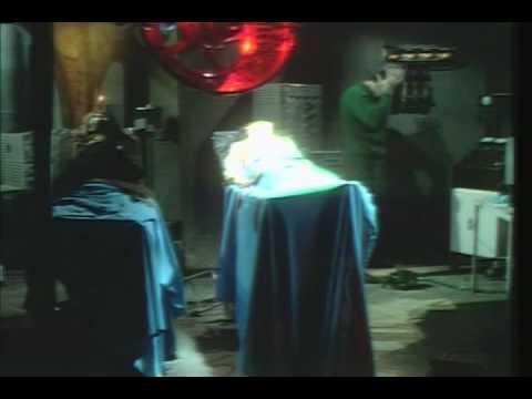 DarkShadowsC11_D3-01.avi