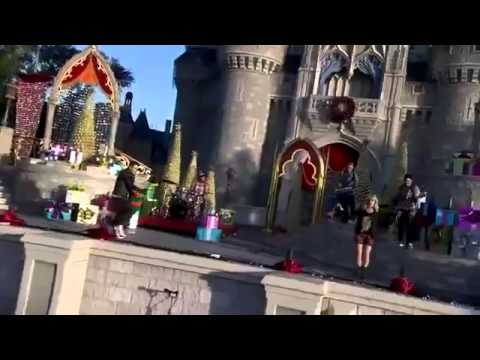 College 11 - Livin' Out Loud (at Walt Disney World Resort)