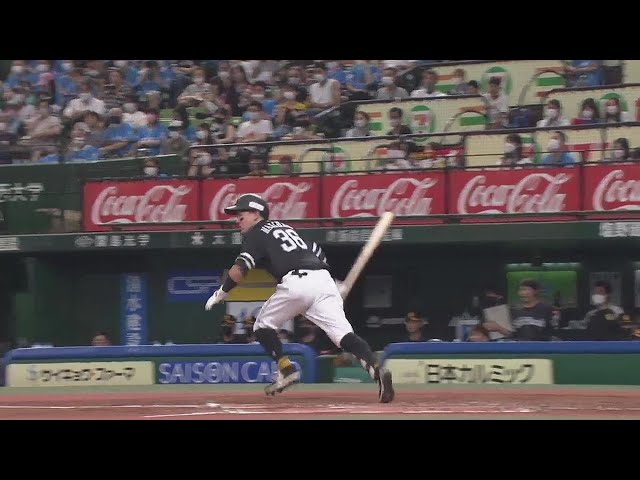 【3回表】連打で畳み掛ける!! ホークス・牧原大成 高めの釣り球を逆方向にタイムリー!! 2022年7月3日 埼玉西武ライオンズ 対 福岡ソフトバンクホークス