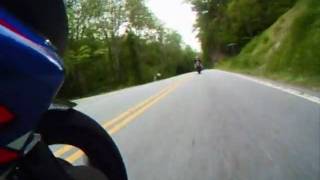 preview picture of video 'Gsxr 750 at lake lure with a gopro'