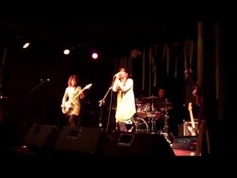Zombie covered by Super Jelly Fish - 3 Oct 2012 @Kings Arms - Beatnik Asia Vol.4