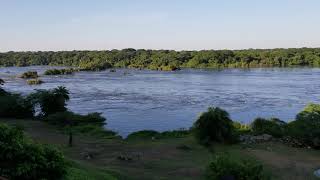 preview picture of video 'Chobe Safari Lodge in northern Uganda'