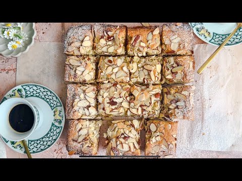 Almond Croissant Blondies - Quick and Easy!