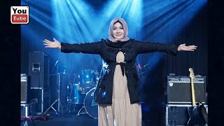 Download lagu BEBAS - Lusiana Safara Dangdut Original Viral TikTok !! mp3