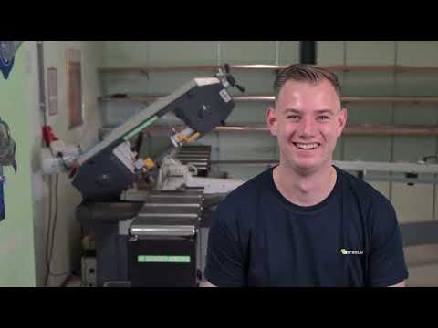Product video thumbnail
