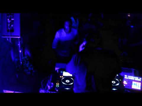 Andre Salmon UNPHYSICAL SOUNDS / QUITO [ECUADOR]