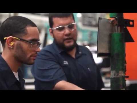 Work At Quad: Employee Stories - Rondell