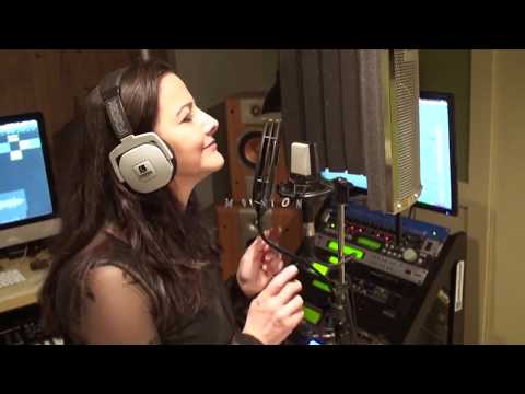 Moving On - Marisa Oliveira