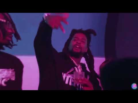 Red flag Feat (Gzoe)