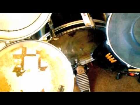 SistaSara aka Sara Fuga - XyzDubStepper(FeelTheChange)