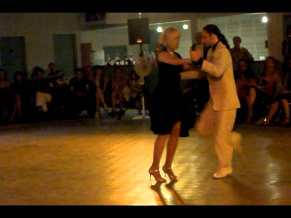 Mala Junta, Virginia Uva y Cesar Agazzi, festival de Prayssac