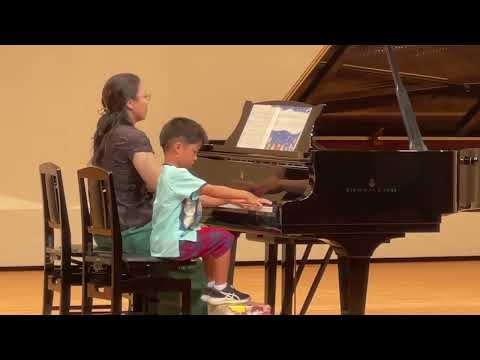 こども学科 きらきら星 5歳年中 ピアノ発表会