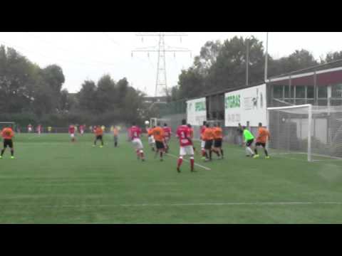 25 okt 2014 DOVO B1 - VV De Meern B1 com 1-2 Doelpunt Dovo (1-1)