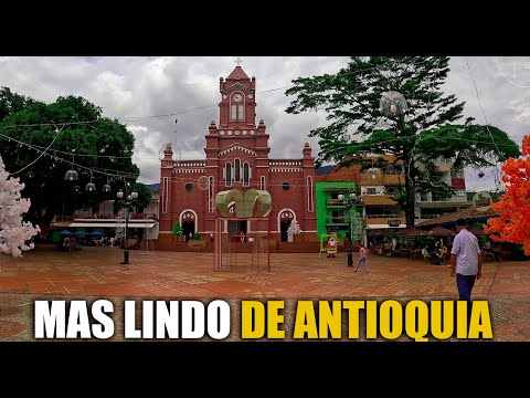 San Carlos - Paraiso NATURAL Donde Volvio la VIDA luego del EXODO - Vuelta Antioquia EP12