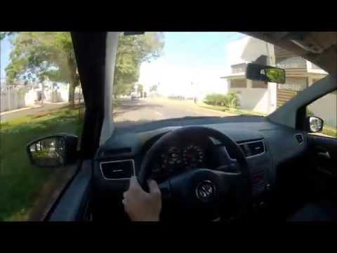 VW Fox I-Trend 1.0 2013 [Impressões ao volante e som do escape]