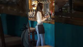 Sexy Waiteress #cute #funny #instagram #gym #dance #trending #trendingshorts #tiktok #gaming #shorts