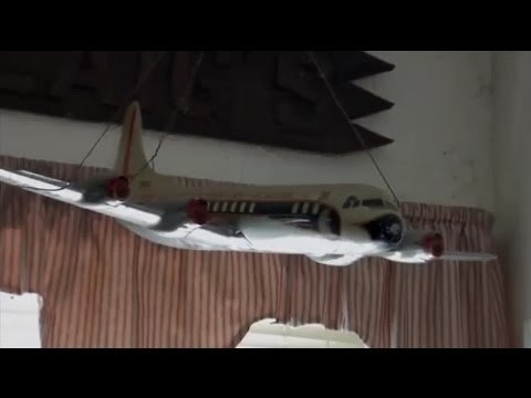 Eastern Airlines Lockheed Electra L-188 Model - American Pickers