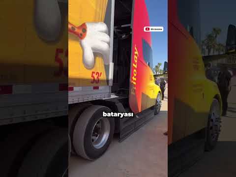 Elon Musk Yeni Elektrikli Tırı Tesla Semi'nin Üretiminin Artırılacağını Duyurdu