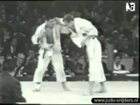 Judo Tokyo 1964 Nakatani JPN   Stepanov USSR