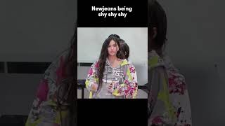 Download lagu Newjeans being shy but not Kim Minji mp3