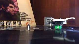 JOHNNY RIVERS ( MEDLEY : RESPECT / IN THE MIDNIGHT HOUR