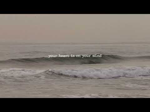 Diana Winter | Don't Give Up Your Mind (Lyric Video)