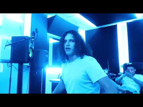 ALI B DIST QUCEE EN NESIM NAJIH !!