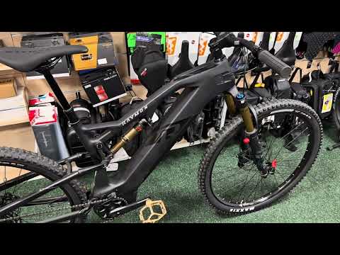 Tohle je nejlepší Elektrokolo do 85.000 Kč Karbon Yamaha / Fox Factory : RAYMON FullRay 150E 11.0 29
