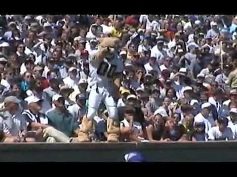 Cosmo at the Florida Game 2000-2001 season