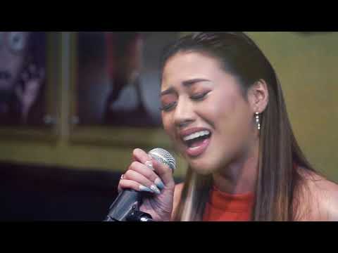 "Million Reasons" by Morissette | The Concert Series | RX931