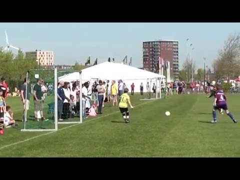 FC Abcoude O10-1 - SV Koedijk E1 (7 mei 2016) op het 7e International Youth Tournament