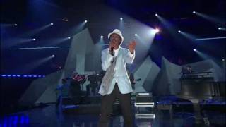 K'Naan - Wavin' Flag feat. Drake, Justin Bieber & Nikki Yanofsky 2010 Juno Awards Live 720p HD