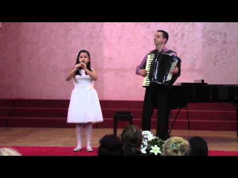 Marija Obradović i prof. Vladimir Obradović - MORAVSKO KOLO