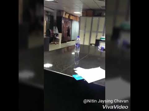 Earta Ibha Daddy Bottle Flip