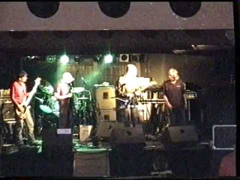 LD50 live Zaal Struik Lemelerveld 25 05 2002