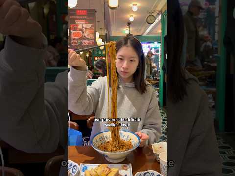 Rating popular food spots in Shanghai, China 🇨🇳