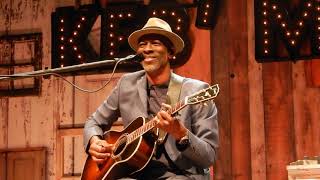 Keb&#39; Mo&#39;.....Old Me Better.....9/29/19.....Denver.....Paramount Theatre