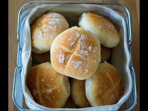 Make your own bread rolls / rolls / Schrippen with a wheat sourdough