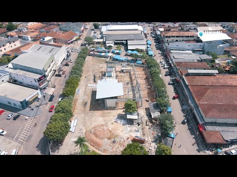 As obras do novo Complexo Comercial e Turístico de Benevides avançam.