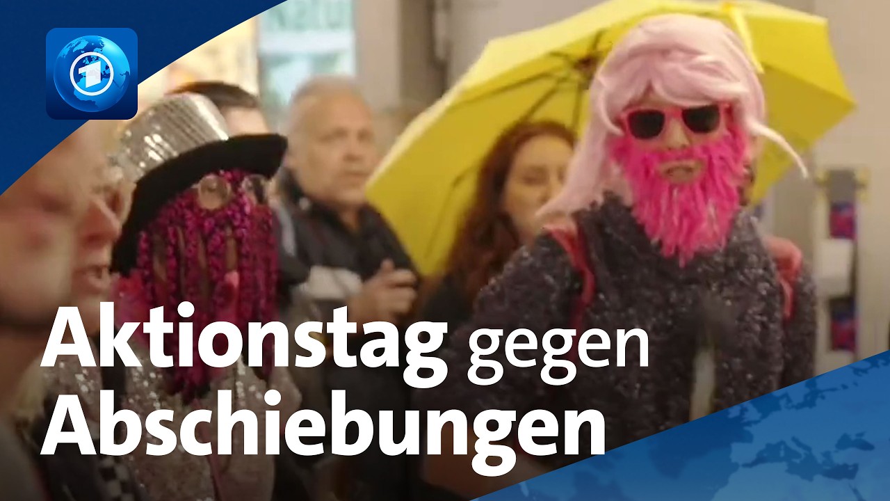 Hunderte Menschen demonstrieren gegen Abschiebungen