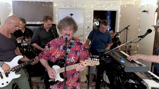 Video thumbnail of "'KISS ON MY LIST' (HALL AND OATES) cover by HSCC"