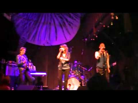 Sam Neves "A la surface" au Zèbre de Belleville